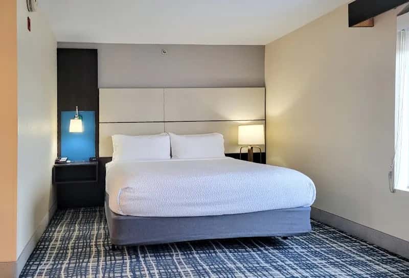 Holiday Inn Belcamp — venue photo 2
