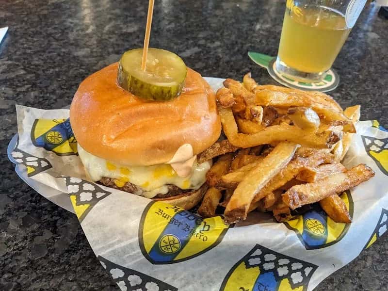 Abbey Burger  HDG — venue photo 2
