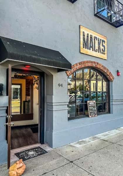 Mack's — venue photo 4