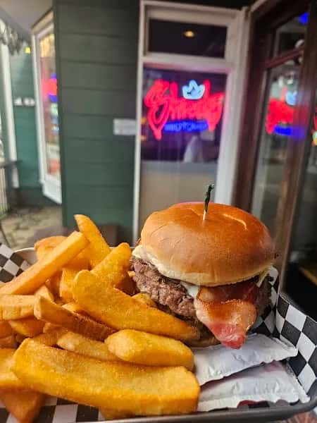 Streets Pub and Grub — venue photo 2