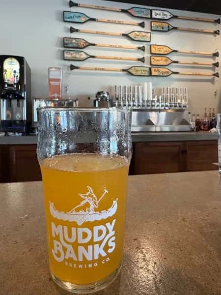 Muddy Banks Brewing Co. — venue photo 4