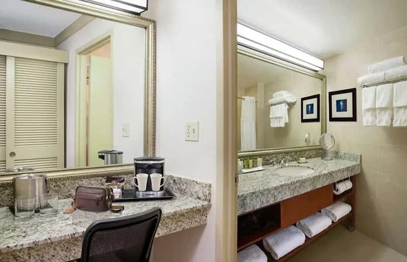 Doubletree by Hilton Miami Airport Convention Center  — venue photo 4