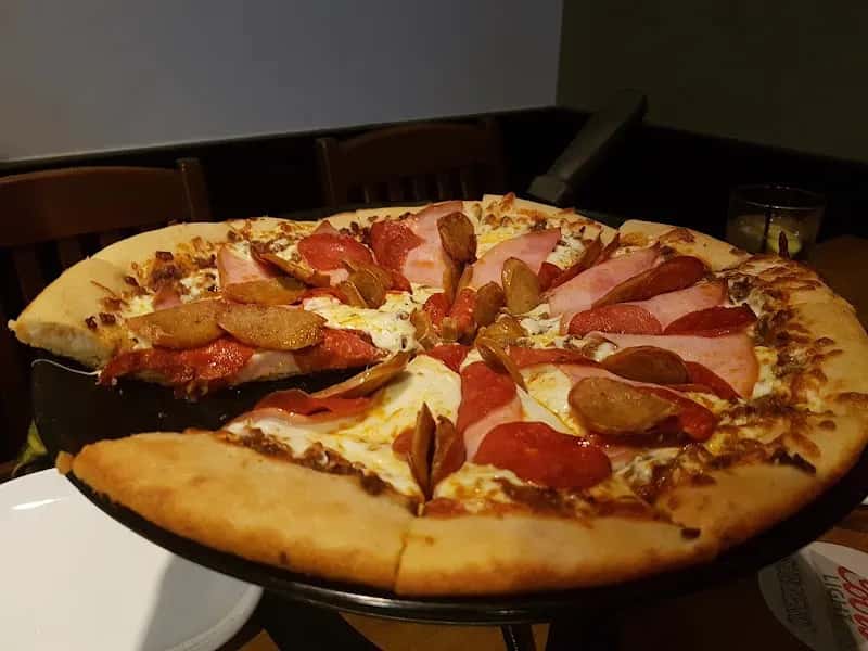 Boston Pizza Bowmanville — venue photo 3