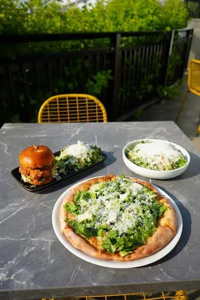 California Pizza Kitchen — venue photo 5