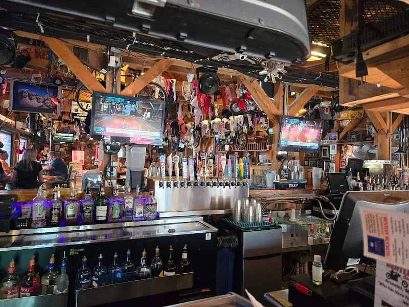 Bentley's Saloon — venue photo 4