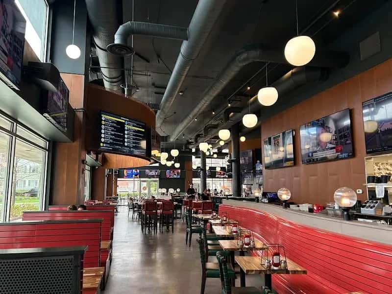 The Establishment - Medford — venue photo 3