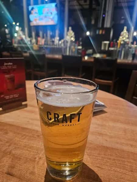Craft Beer Market Ottawa — venue photo 4