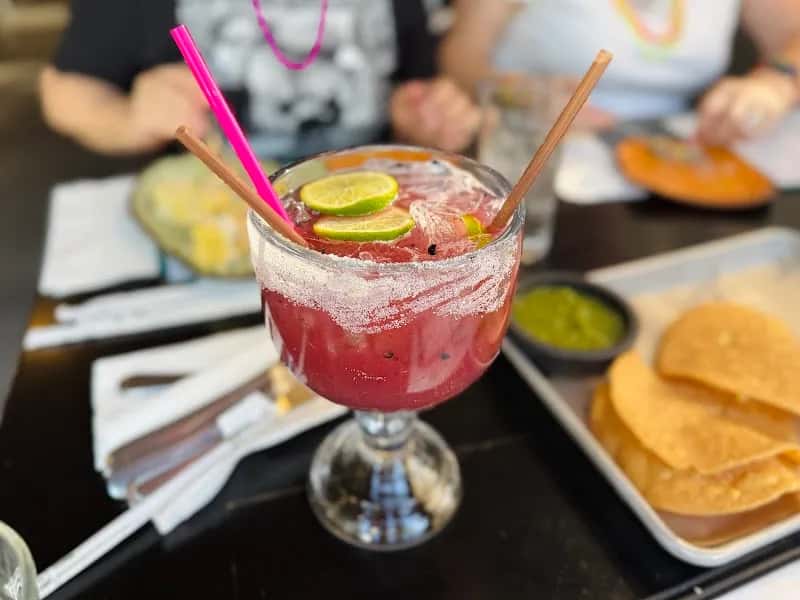 Mas Taco Bar — venue photo 4