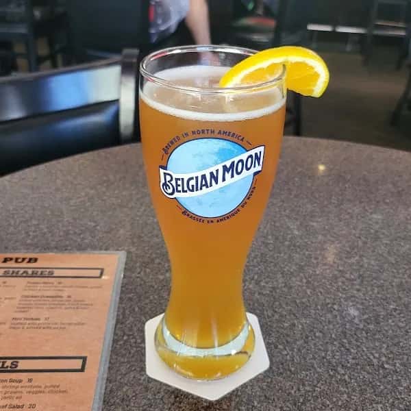 Samz Pub Port Coquitlam — venue photo 3