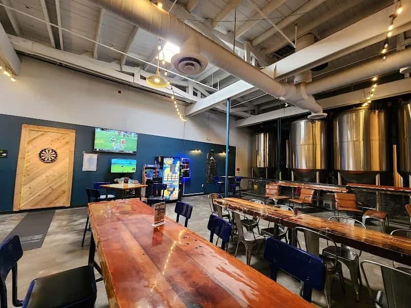 Fort Rock Brewing  — venue photo 2