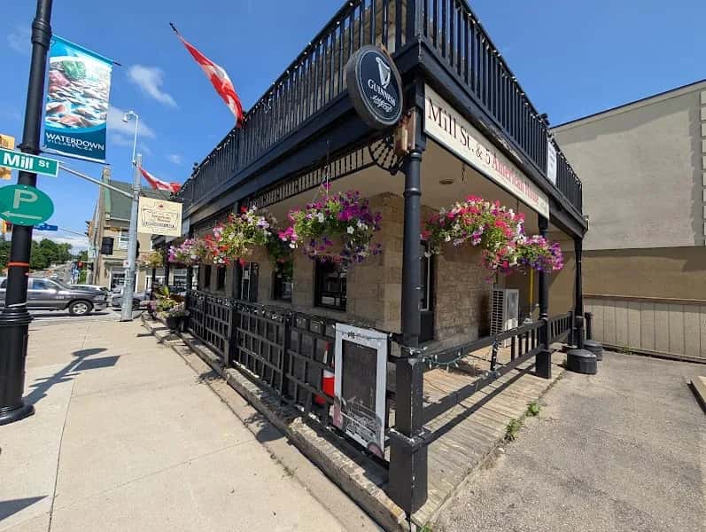 Mill St. & 5 American House — venue photo 4
