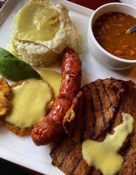 Gallo Colombian Restaurant — venue photo 3