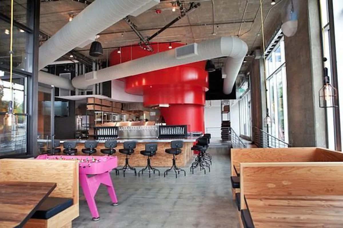 Pitfire Pizza (Costa Mesa) — venue photo 2