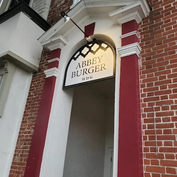 Abbey Burger  HDG — venue photo