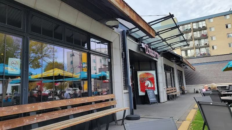 The Unicorn on 4 — venue photo