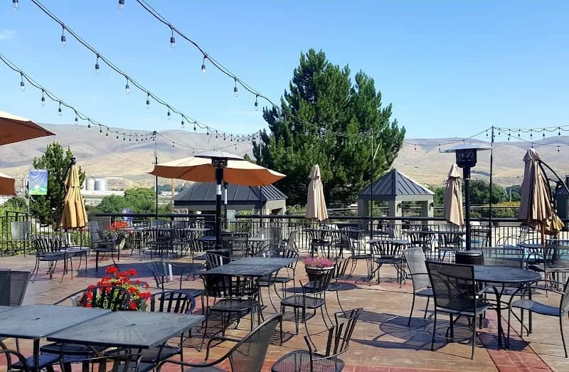 Meriwether's Bistro at the Hells Canyon Grand Hotel — venue photo