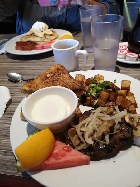 Crazy Eggs/The Riv Bar/True Pizza — venue photo
