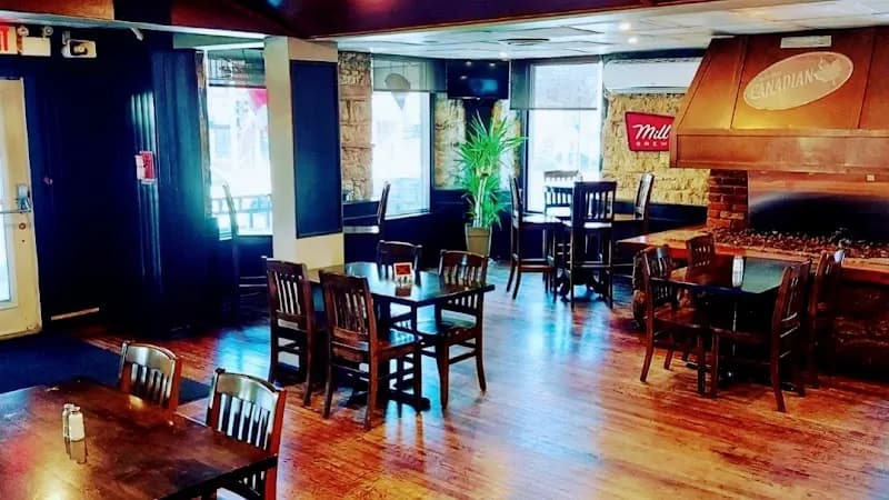 Mill St. & 5 American House — venue photo