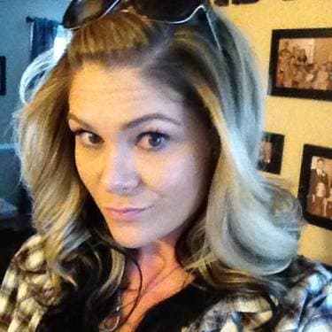 Jennifer LeMaster - PaintNite artist profile image