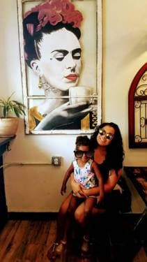 Mayra Thompson shop logo