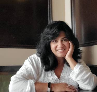 Anju Pillai - PaintNite artist profile image