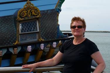 Lisa Berger - PaintNite artist profile image