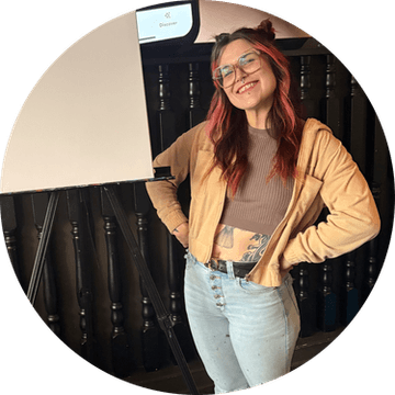 Kayla Bleoo - PaintNite artist profile image