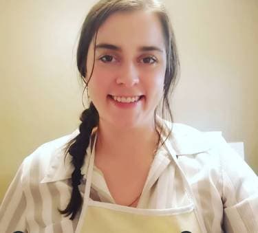 Sam Burnell - PaintNite artist profile image