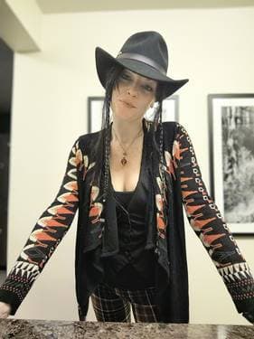 Kate Vincent - PaintNite artist profile image