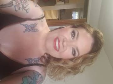 Valerie 503 Paint - PaintNite artist profile image
