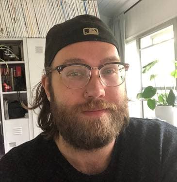 Erik Irwin - PaintNite artist profile image