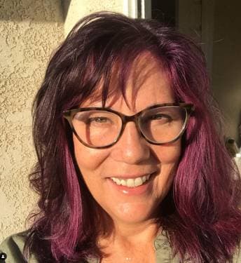 Kimberly Davis - PaintNite artist profile image