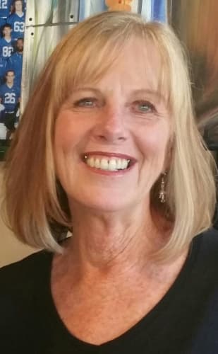 Crafty lady, Paint Nite artist in Placerville 