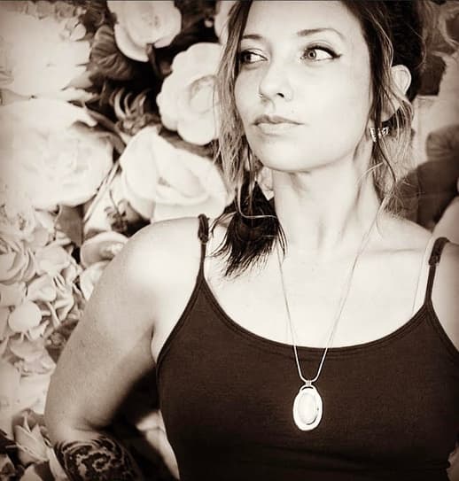 Chelsea Baker, Paint Nite artist in VANCOUVER