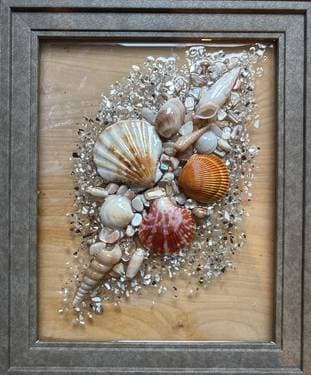 Resin Shellscape - Paint and sip event at Loco Lion Brewery in Purcellville, VA - PaintNite.com