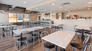 Sea Bay Cafe - PaintNite event location