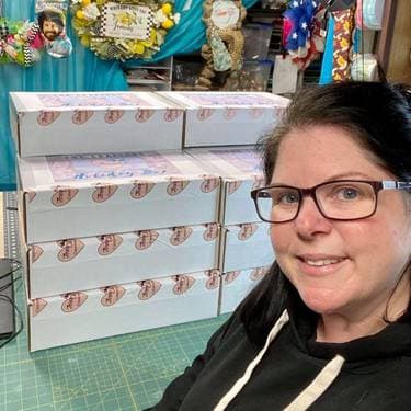 Angela Thomasson shop logo