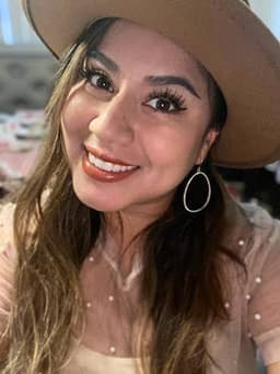 Beth Pezo profile photo