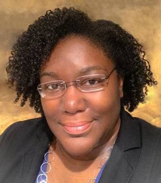 Danelle Platt - PaintNite artist profile image