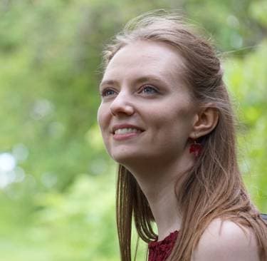 Alexa Kutschall - PaintNite artist profile image