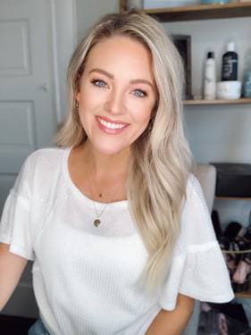 Ashley Erickson - PaintNite artist profile image