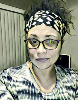 Angela Daniels-Valenzuela profile photo