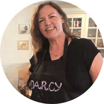 Darcy J Paints - PaintNite artist profile image