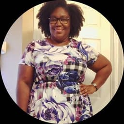 Danelle Platt profile photo