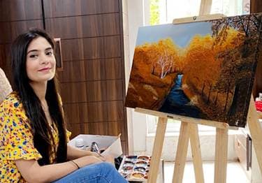 PaintNite with Faiza - PaintNite artist profile image