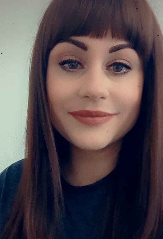 Katie Casey, Paint Nite artist in Gibsonia