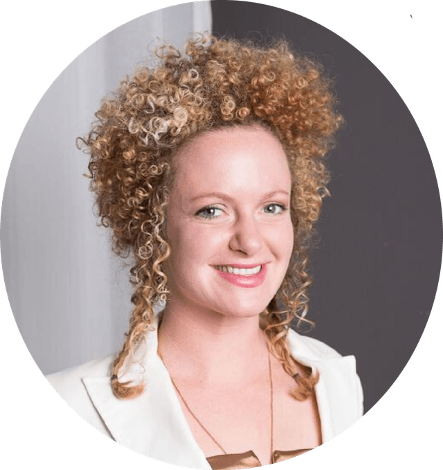 Kim Newns, Paint Nite artist in Chemainus