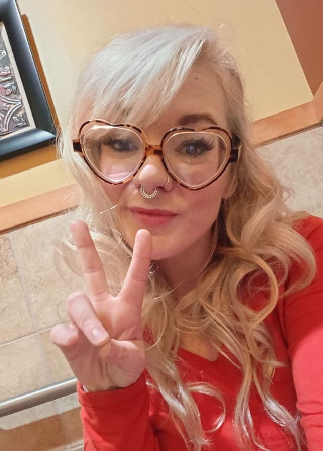 Pascalle Abel., Paint Nite artist in Canton