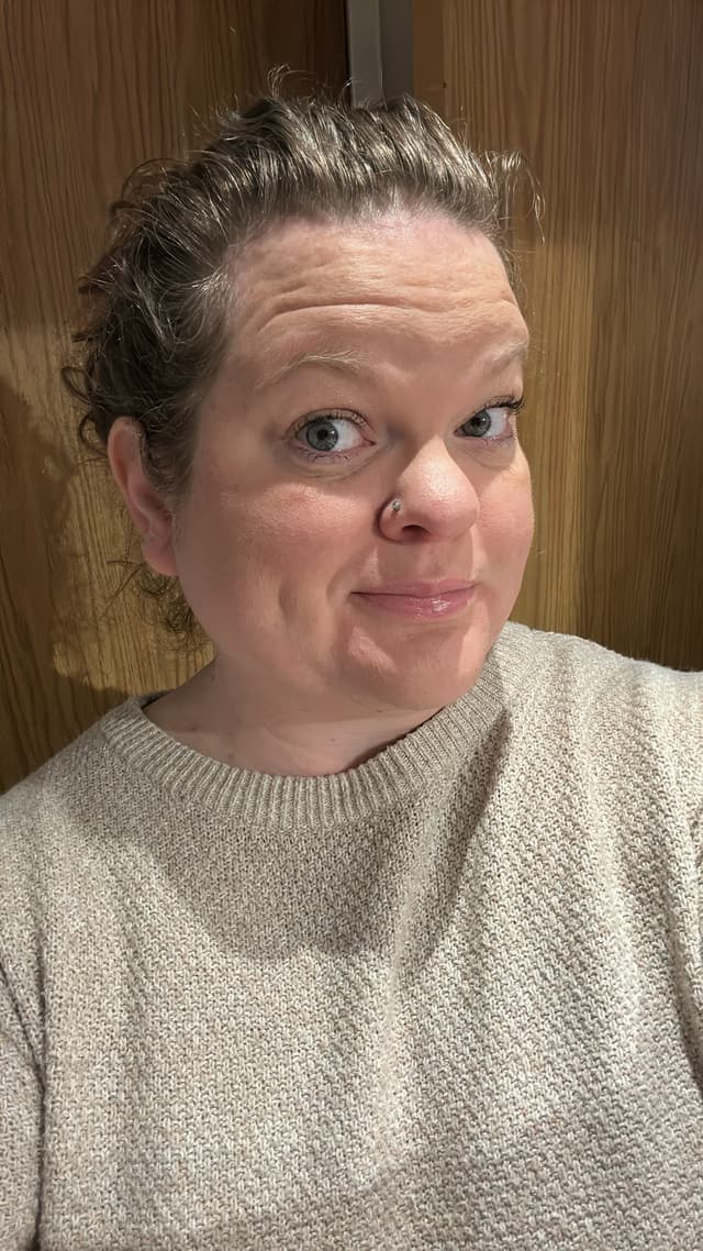 Shannon Pickering, Paint Nite artist in OREGON CITY