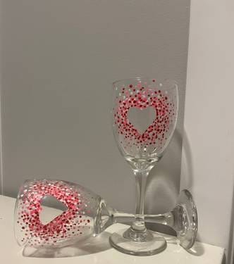 Wine Glass painting: Valentine’s Day heart! — Painting